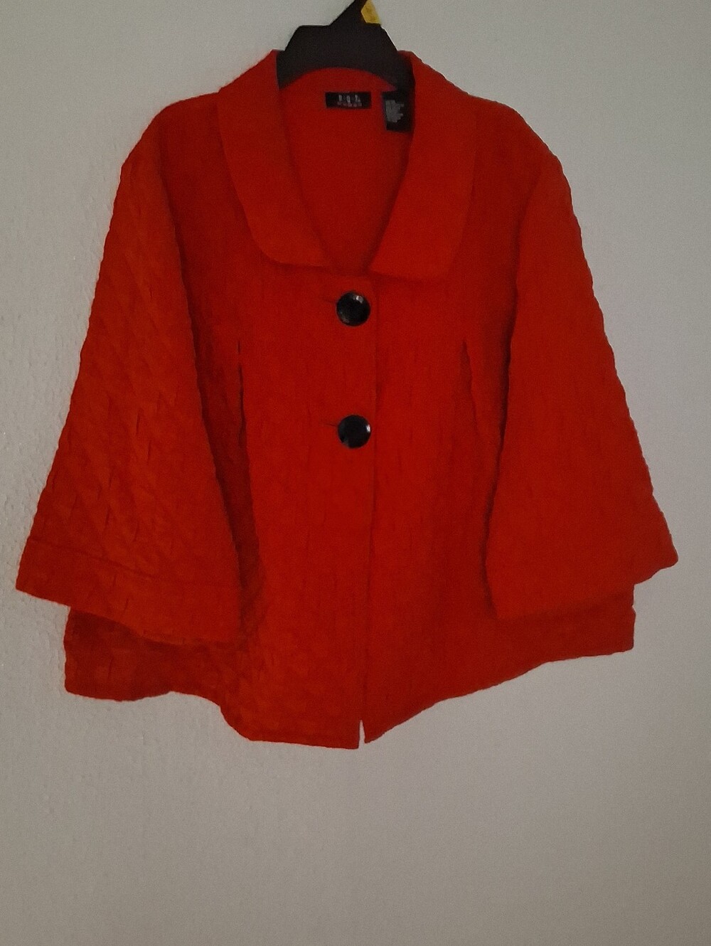 RQT Women Red Textured Jacket 1X Cropped Boxy Button Pre-owned